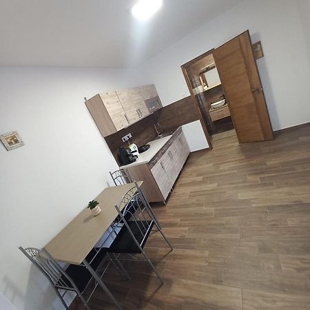 Oázis Apartman Sárospatak Exterior foto