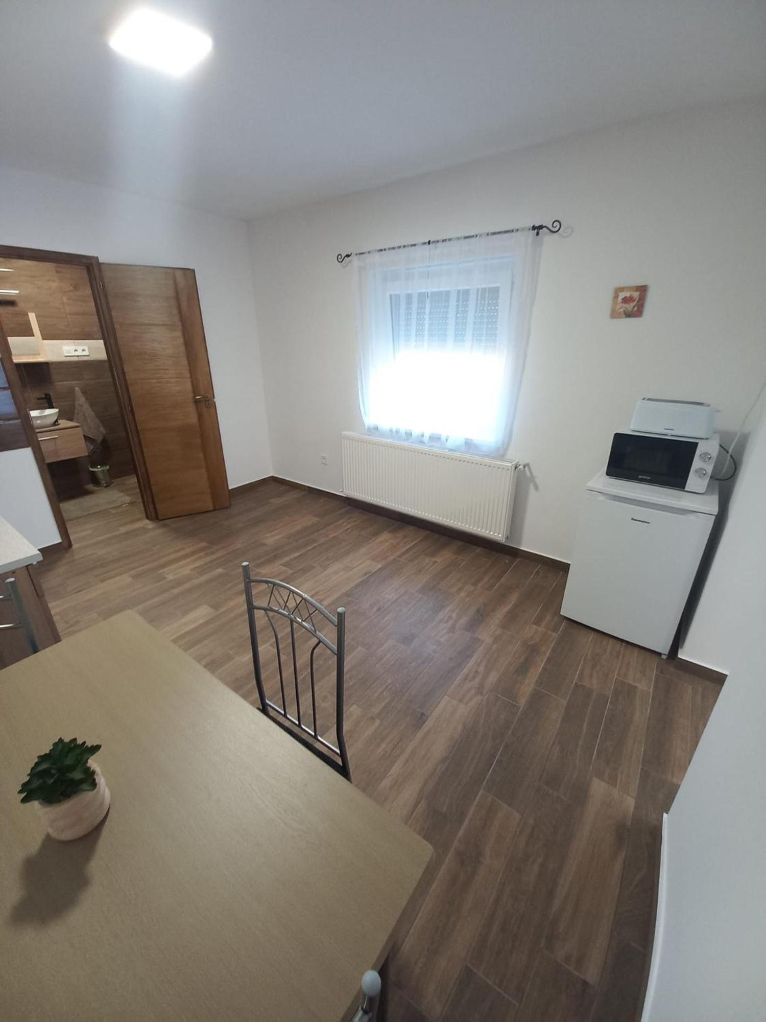 Oázis Apartman Sárospatak Exterior foto