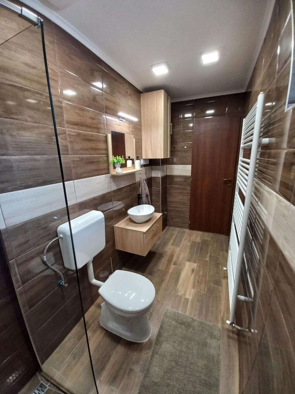 Oázis Apartman Sárospatak Exterior foto